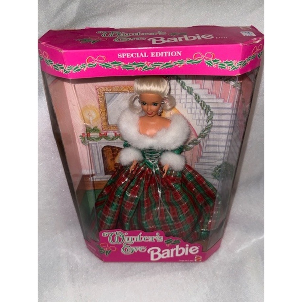Winter's Eve Barbie Doll Special Edition Mattel Holiday‎ Ball
